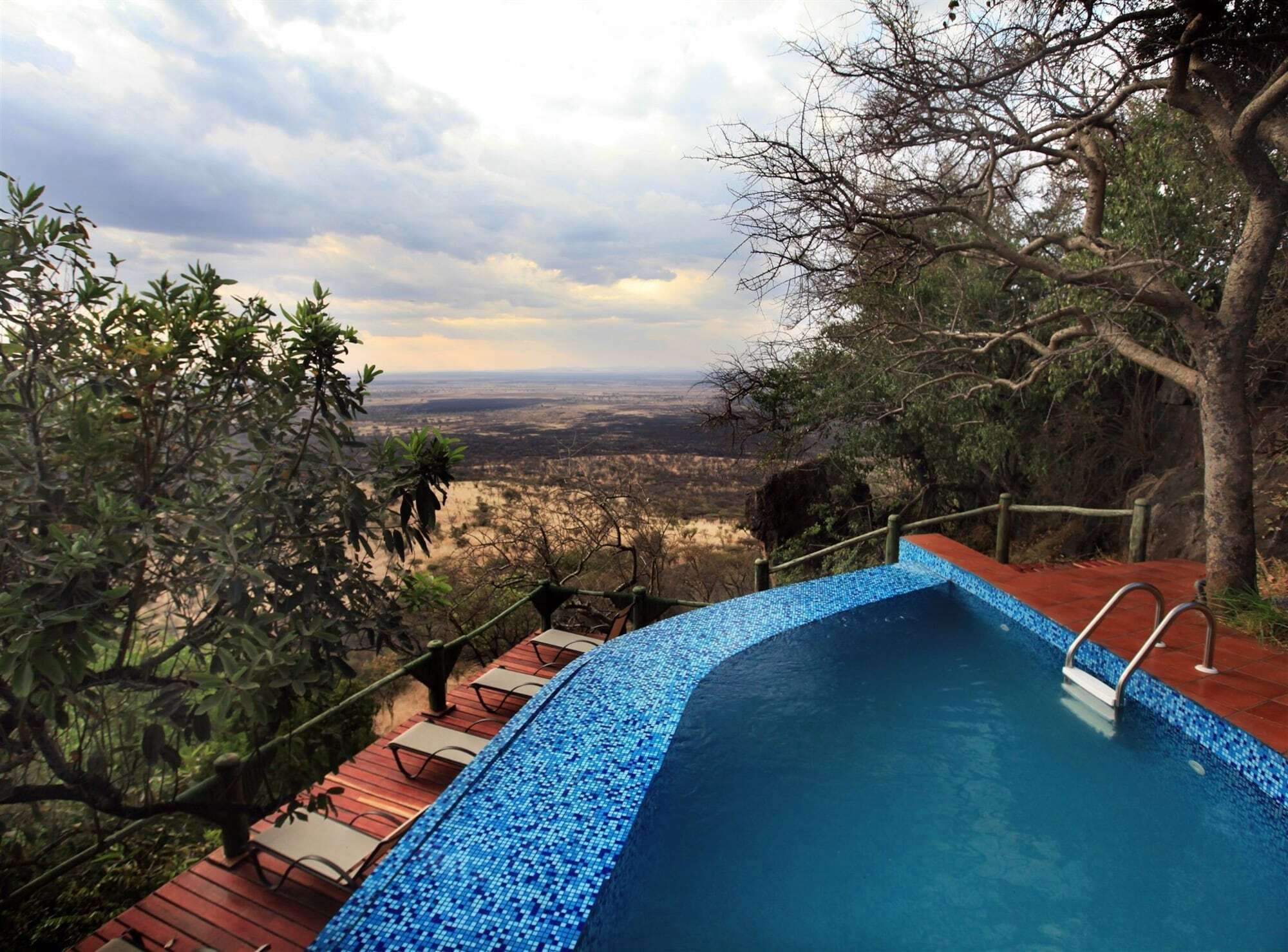 Mbali Mbali Soroi Serengeti Lodge Banagi Экстерьер фото